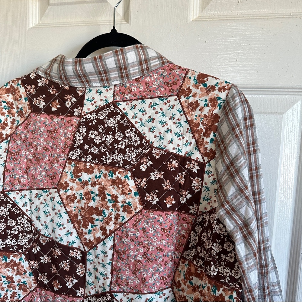 Women's Patchwork Button-Up Shirt - image 3
